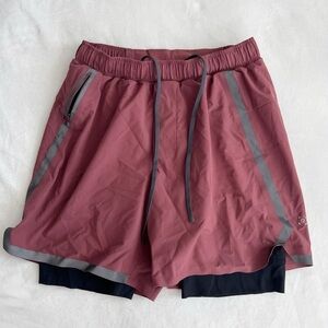 Lululemon Surge Short "6" Layered Stretch-Shell Running Shorts Burgundy